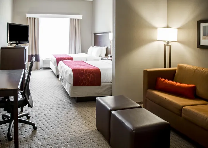 Comfort Suites Sarasota- Siesta Key