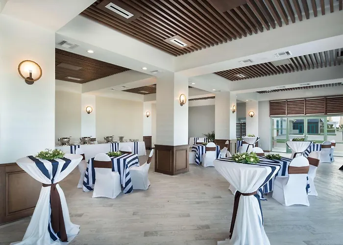 Hilton Daytona Beach Resort (Adults Only)