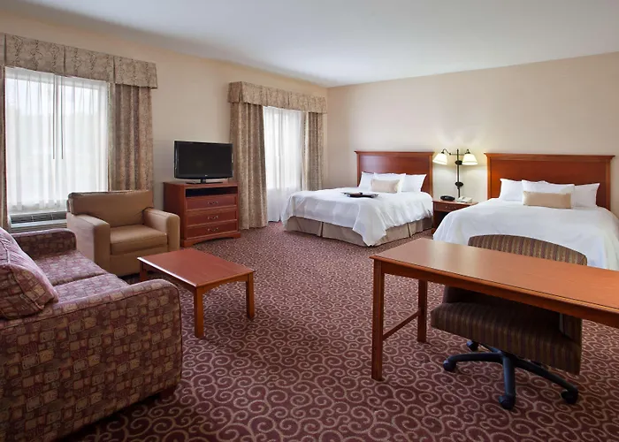 Hampton Inn & Suites Grove City