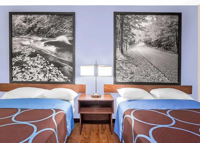 Super 8 By Wyndham Oneonta/Cooperstown