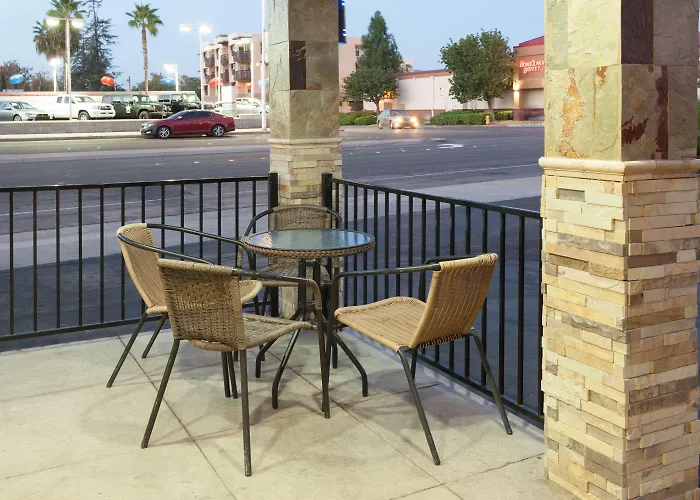 Travelodge By Wyndham El Cajon