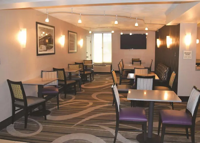 La Quinta Inn By Wyndham Binghamton - Johnson City