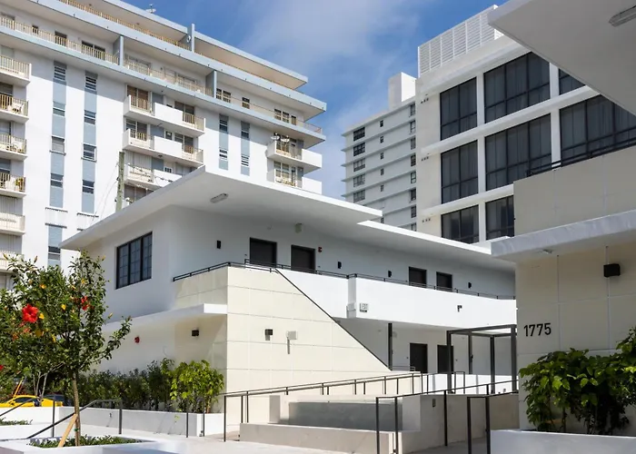 Uma House By Yurbban South Beach