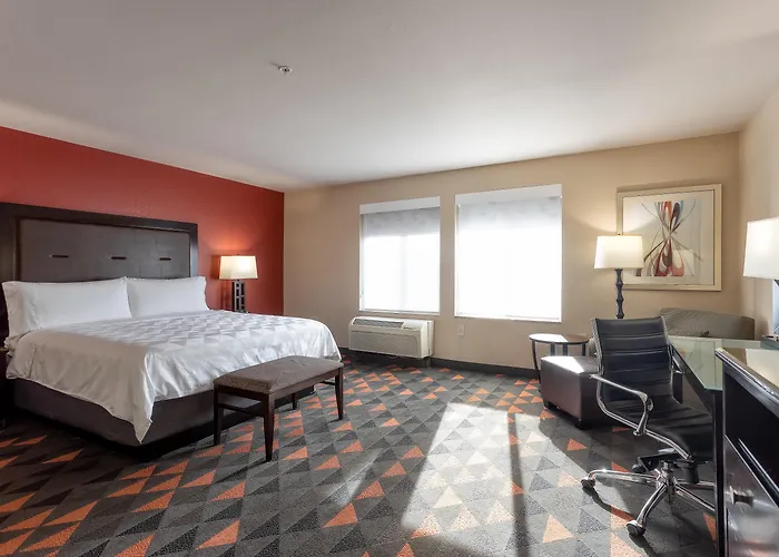Holiday Inn Oceanside Marina Camp Pendleton By Ihg