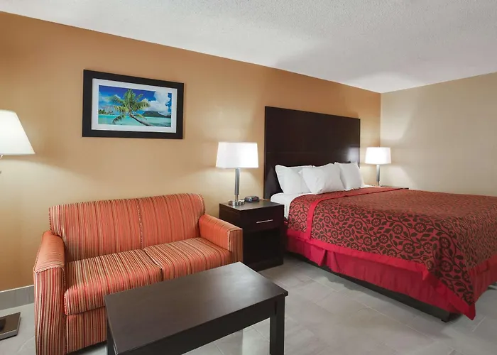 Days Inn By Wyndham Sarasota Bay