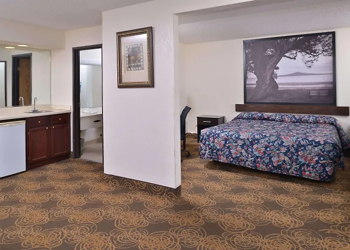 Rodeway Inn Waukegan - Gurnee