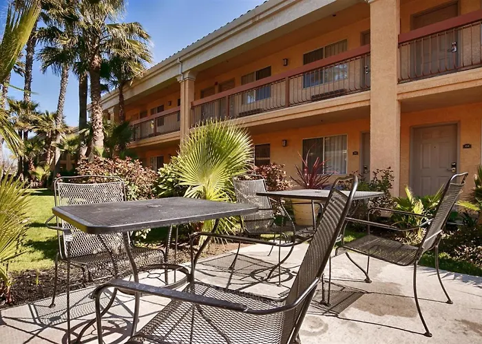 Best Western Palm Court Inn