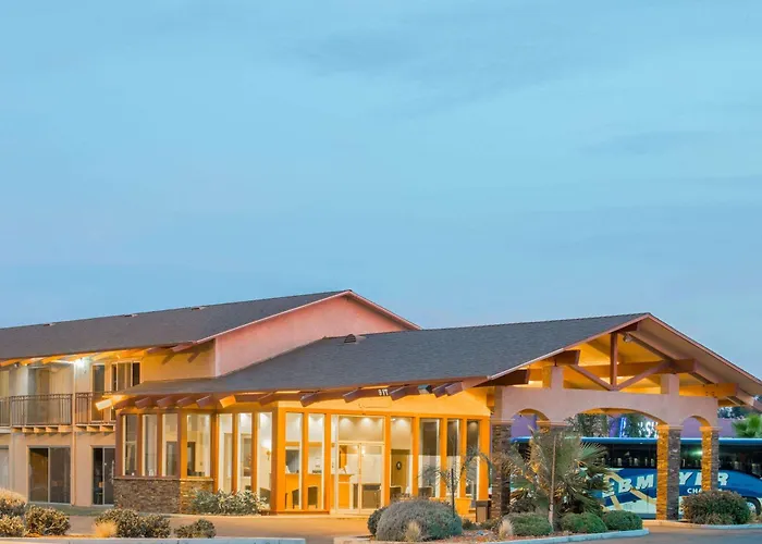 Days Inn By Wyndham Modesto