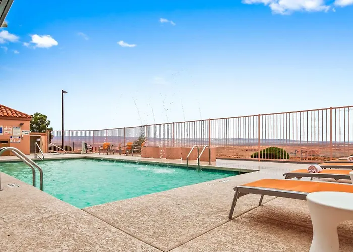Best Western View Of Lake Powell Hotel