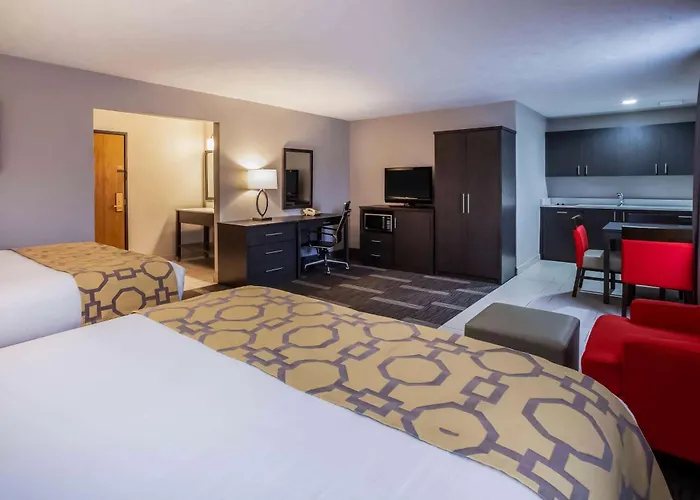 Baymont By Wyndham Traverse City