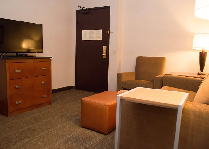 Radisson Hotel Detroit-Farmington Hills
