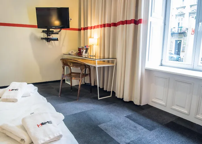Home Aparthotel