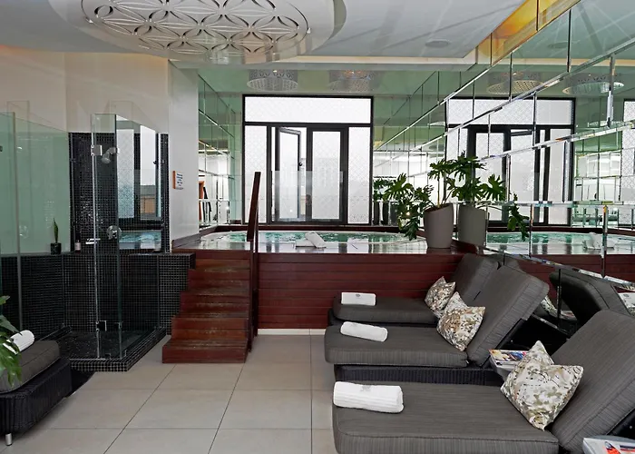Davinci Hotel On Nelson Mandela Square