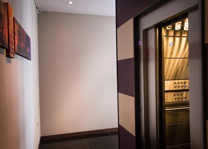 AXSUR Design Hotel