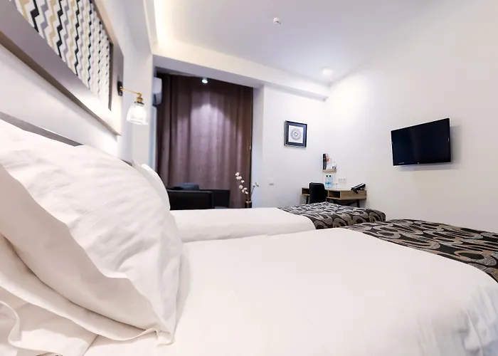 Thomas Albert Hotel