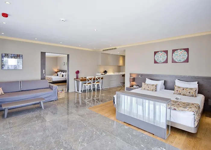 Ramada Resort By Wyndham Bodrum
