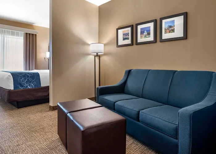 Comfort Suites Pell City Near Logan Martin Lake