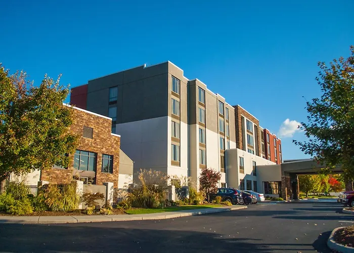 Holiday Inn Express & Suites Blacksburg - University Area By Ihg