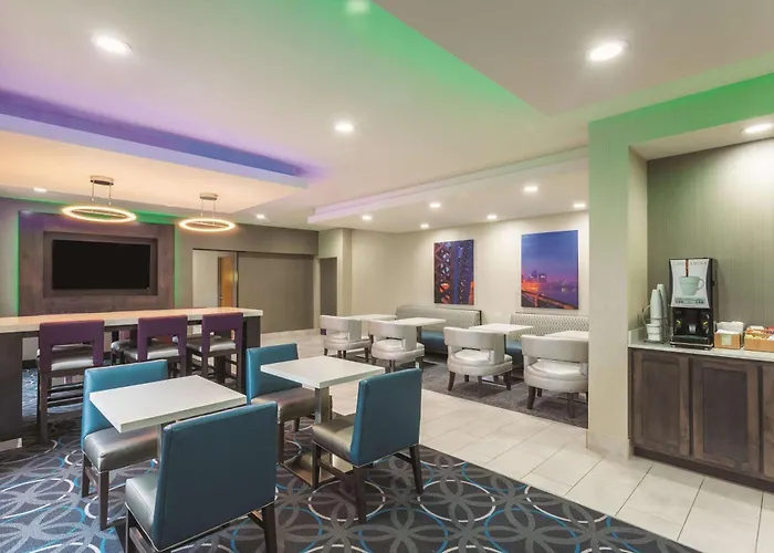 La Quinta By Wyndham Hopkinsville