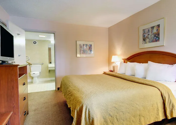 Rodeway Inn North Ridgeland