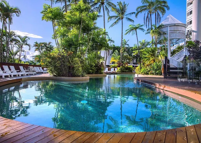Rydges Esplanade Resort Cairns