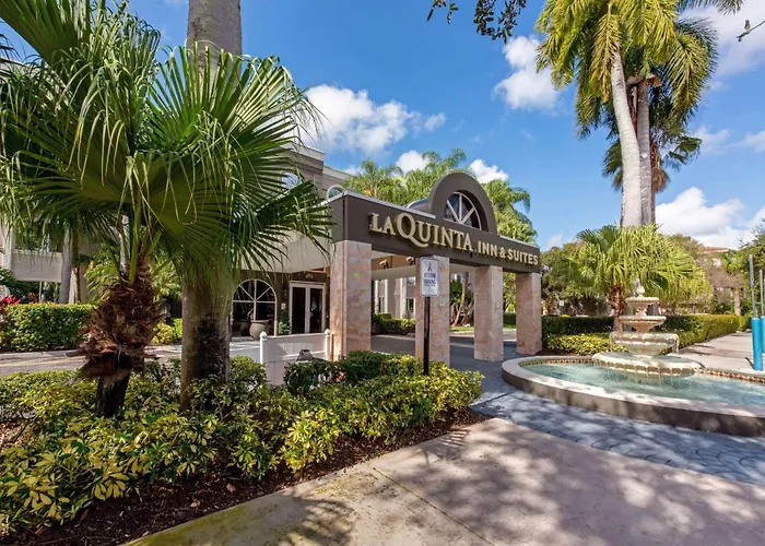 La Quinta By Wyndham Coral Springs South