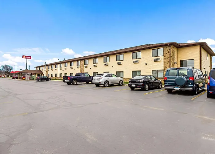 Quality Inn Sheboygan North I-43