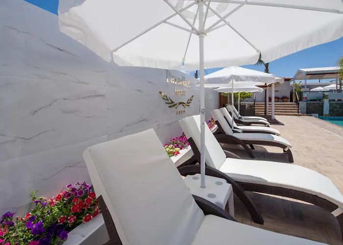 Paradice Hotel Luxury Suites-Near Zorbas Beach-Free Breakfast