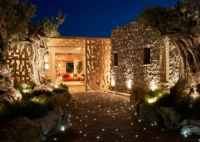 Myconian Korali Relais & Chateaux