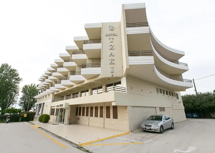 Tzaki Hotel & Restaurant Patras