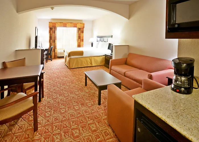 Comfort Inn & Suites Denison Lake - Texoma