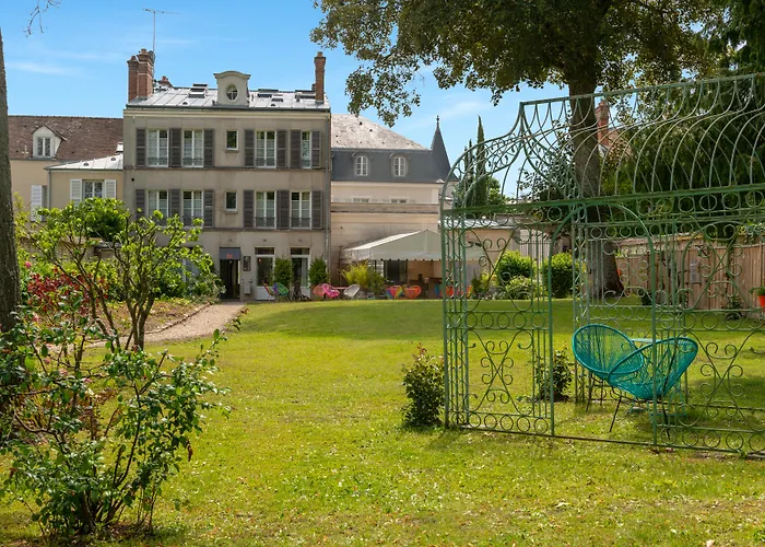 The Originals Boutique, Hotel Victoria, Fontainebleau