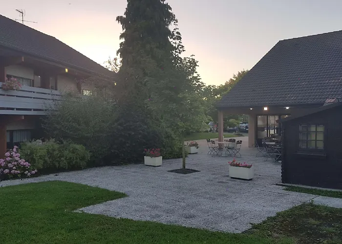 Hôtel Restaurant Campanile Maubeuge