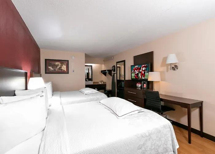 Red Roof Inn Plus+ Pittsburgh East - Monroeville