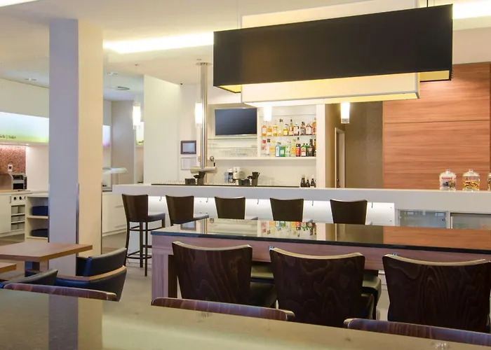 Hampton by Hilton Nürnberg City Center