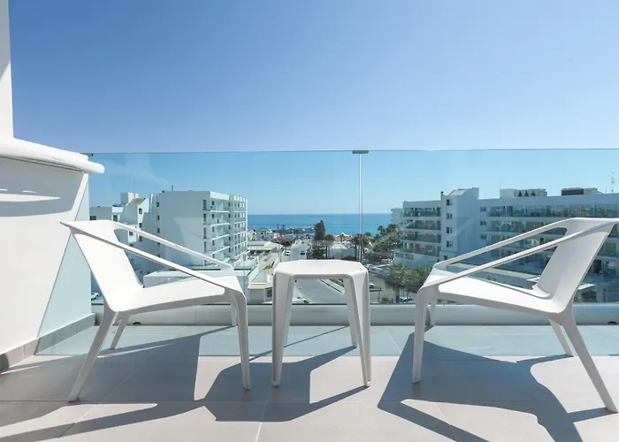 The Blue Ivy Hotel & Suites (Adults Only)