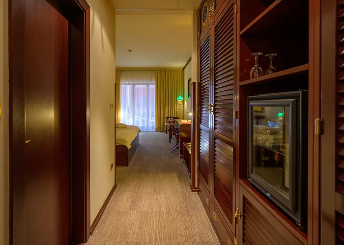 Boutique Hotel Nautica - Spa & Wellness, Free Parking, Pet Friendly