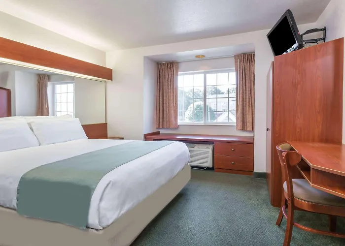 Microtel Inn & Suites Marianna