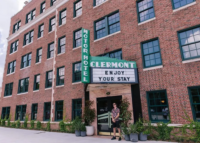 Hotel Clermont Atlanta, By Oliver