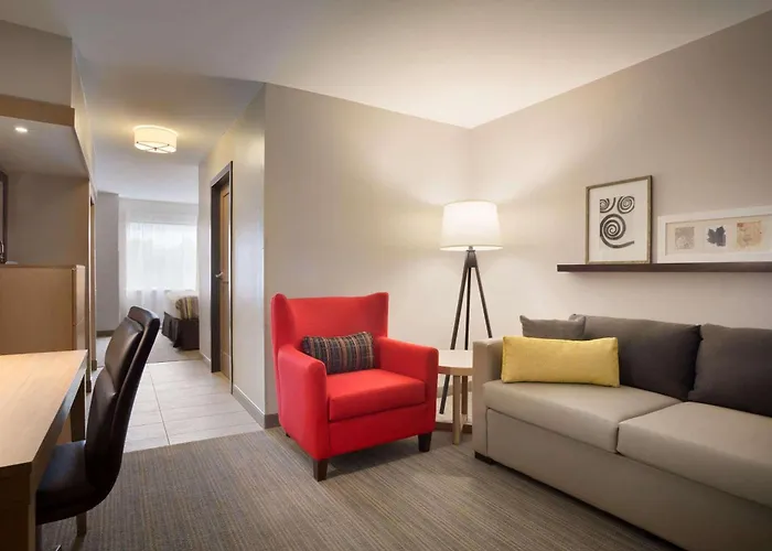 Country Inn & Suites By Radisson Asheville River Arts District