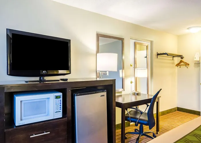 Fairbridge Inn Express Pittsfield