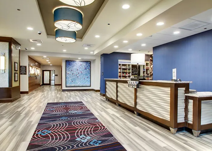 Hampton Inn & Suites Greenville Airport