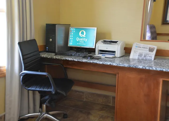 Quality Inn & Suites Dublin