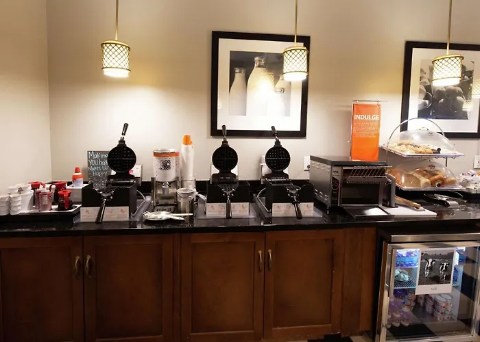 Hampton Inn & Suites Raleigh Cary Lenovo Center