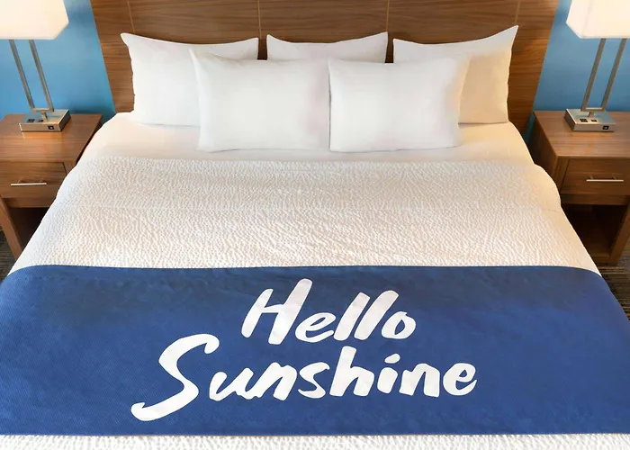 Days Inn By Wyndham Middletown/Newport Area
