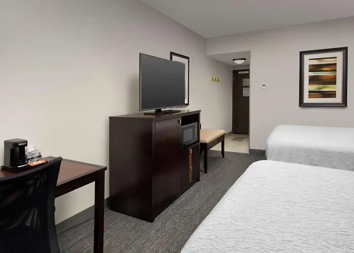 Hampton Inn & Suites Alpharetta-Windward