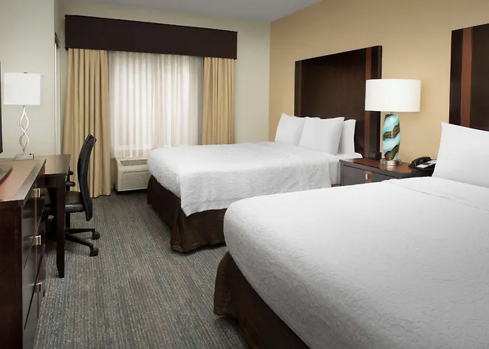 Hampton Inn & Suites Alpharetta-Windward
