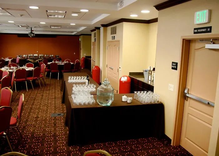 Hampton Inn & Suites Folsom