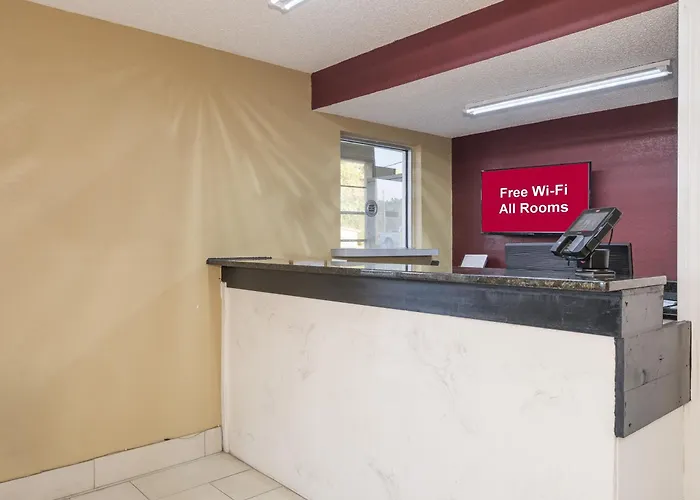 Red Roof Inn Acworth - Emerson - Lakepoint South