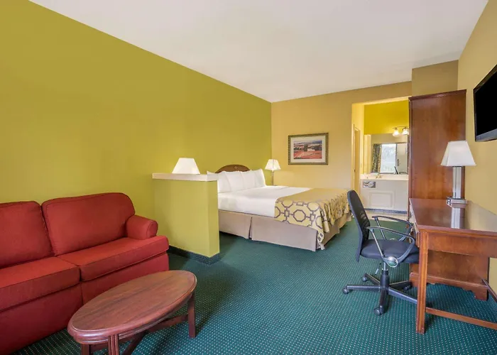 Baymont By Wyndham Warrenton